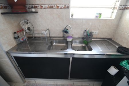 Casa à venda com 340m², 4 quartos e 3 vagasCozinha