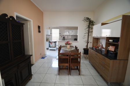 Casa à venda com 340m², 4 quartos e 3 vagasSala 2