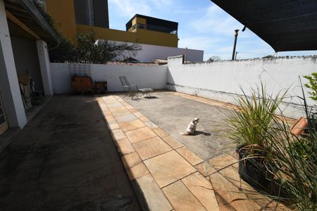 Casa à venda com 340m², 4 quartos e 3 vagasQuintal