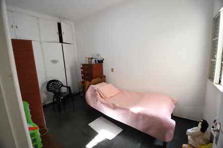 Casa à venda com 340m², 4 quartos e 3 vagasQuarto 3