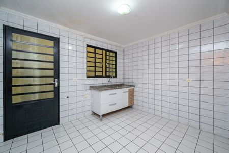 Casa para alugar com 120m², 2 quartos e 1 vagaCozinha