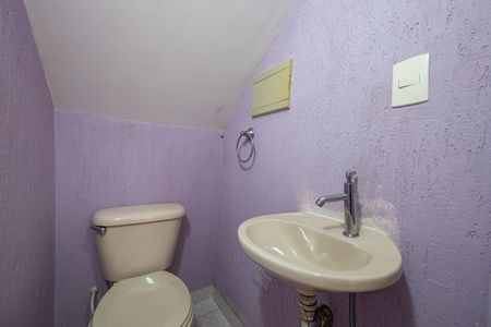 Casa para alugar com 120m², 2 quartos e 1 vagaLavabo