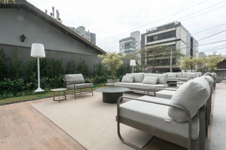 Apartamento à venda com 68m², 2 quartos e 1 vagaÁrea comum