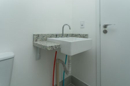 Apartamento à venda com 68m², 2 quartos e 1 vagaBanheiro Social