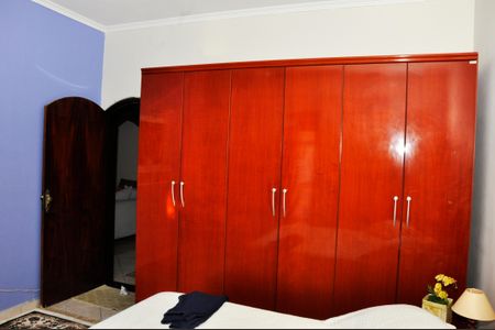 Casa à venda com 160m², 3 quartos e 3 vagas Casa à venda com 160m², 3 quartos e 3 vagasSuíte