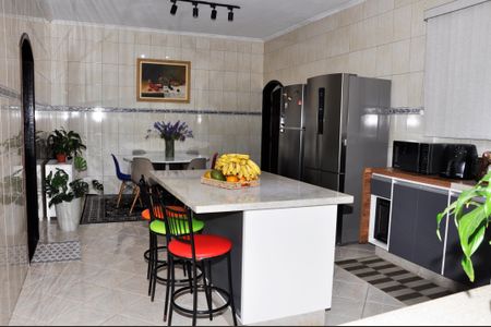 Casa à venda com 160m², 3 quartos e 3 vagas Casa à venda com 160m², 3 quartos e 3 vagasCozinha