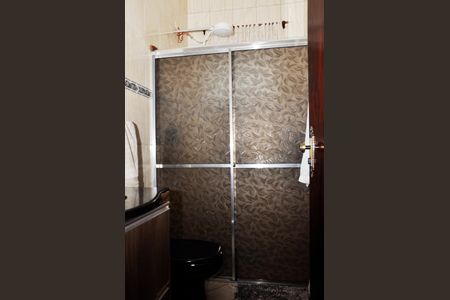 Casa à venda com 160m², 3 quartos e 3 vagas Casa à venda com 160m², 3 quartos e 3 vagasBanheiro da Suíte