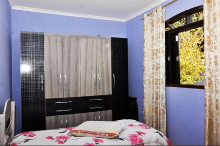 Casa à venda com 160m², 3 quartos e 3 vagas Casa à venda com 160m², 3 quartos e 3 vagasQuarto 2