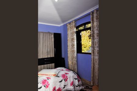 Casa à venda com 160m², 3 quartos e 3 vagas Casa à venda com 160m², 3 quartos e 3 vagasQuarto 2