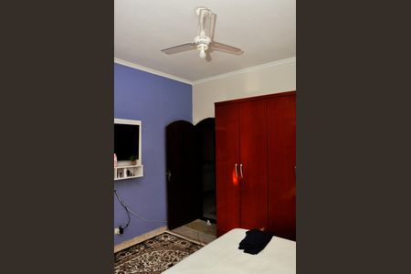 Casa à venda com 160m², 3 quartos e 3 vagas Casa à venda com 160m², 3 quartos e 3 vagasSuíte