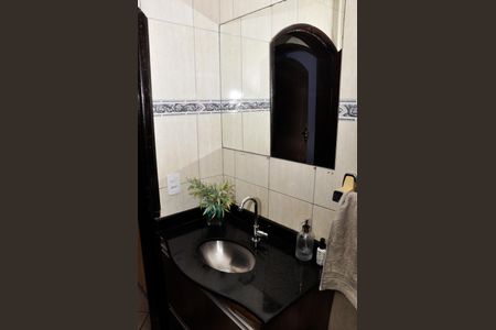 Casa à venda com 160m², 3 quartos e 3 vagas Casa à venda com 160m², 3 quartos e 3 vagasBanheiro da Suíte