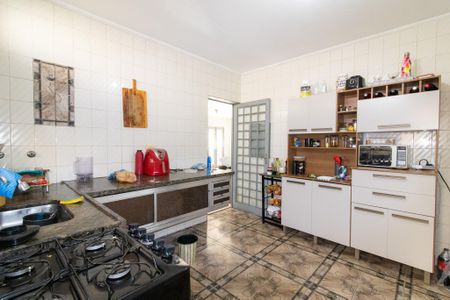 Casa à venda com 298m², 4 quartos e 4 vagasCozinha