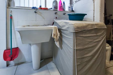 Apartamento à venda com 133m², 3 quartos e 2 vagas Apartamento à venda com 133m², 3 quartos e 2 vagasÁrea de serviço