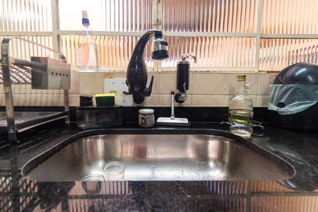 Casa à venda com 307m², 4 quartos e 3 vagasCasa 2 - Cozinha Detalhe