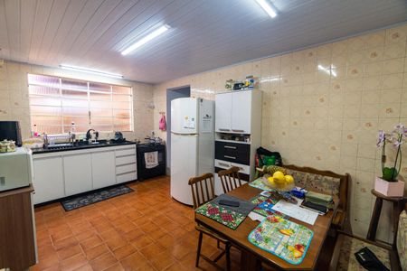 Casa à venda com 307m², 4 quartos e 3 vagasCasa 2 - Cozinha