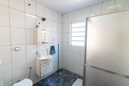 Casa à venda com 307m², 4 quartos e 3 vagasCasa 1 - Banheiro