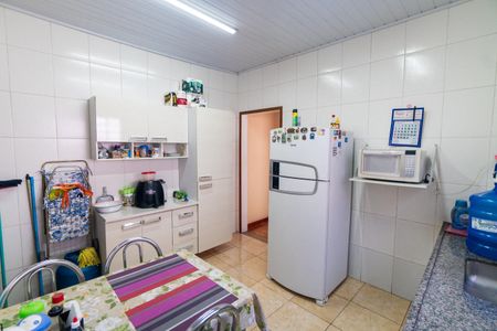 Casa à venda com 307m², 4 quartos e 3 vagasCasa 1 - Cozinha