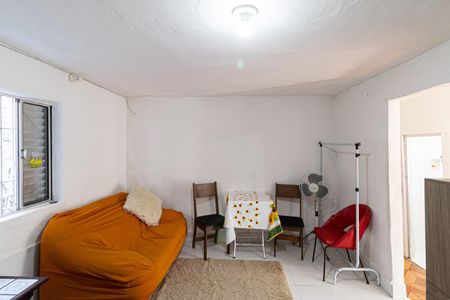 Casa para alugar com 40m², 1 quarto e sem vaga Casa para alugar com 40m², 1 quarto e sem vagaQuarto