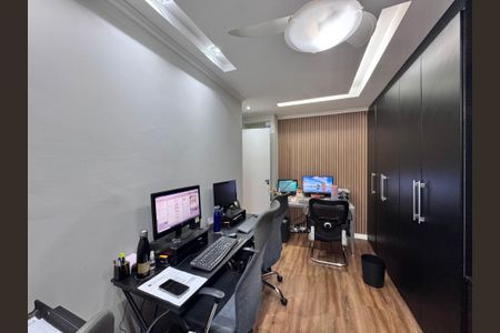 Apartamento à venda com 123m², 3 quartos e 2 vagasQuarto 1