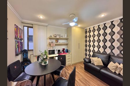 Apartamento à venda com 123m², 3 quartos e 2 vagasQuarto 2