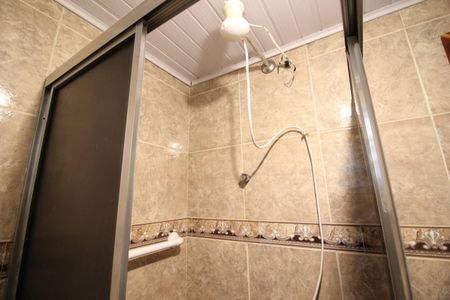 Casa à venda com 120m², 2 quartos e 2 vagasBanheiro