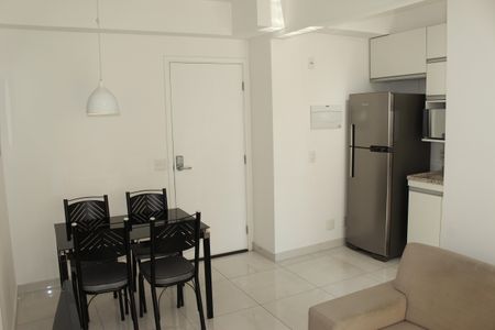 Apartamento para alugar com 40m², 1 quarto e 1 vagaSala