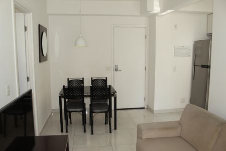 Apartamento para alugar com 40m², 1 quarto e 1 vagaSala