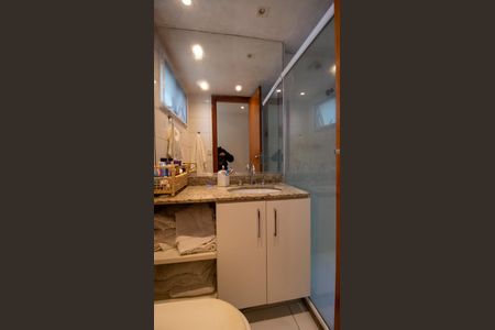 Apartamento à venda com 87m², 3 quartos e 1 vagaBanheiro da Suíte