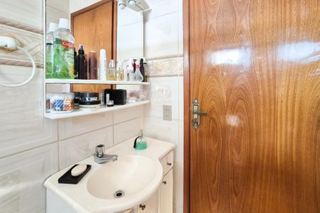 Casa à venda com 285m², 2 quartos e 2 vagas Casa à venda com 285m², 2 quartos e 2 vagasBanheiro Social