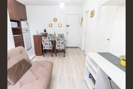 Apartamento para alugar com 32m², 1 quarto e sem vaga Apartamento para alugar com 32m², 1 quarto e sem vagaSala