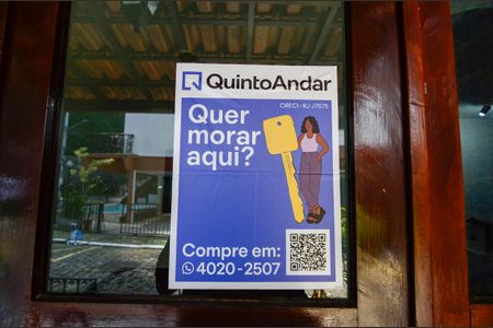 Casa à venda com 187m², 3 quartos e 2 vagasFachada