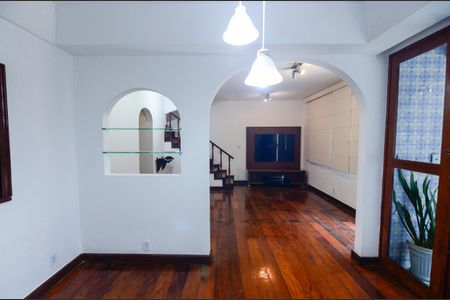 Sala de casa à venda com 3 quartos, 187m² em Vila Isabel, Rio de Janeiro