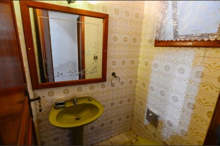 Casa à venda com 187m², 3 quartos e 2 vagasLavabo