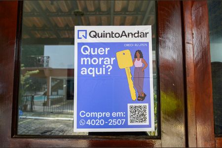 Casa à venda com 187m², 3 quartos e 2 vagasFachada