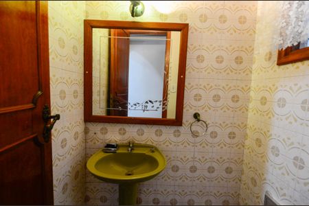 Casa à venda com 187m², 3 quartos e 2 vagasLavabo