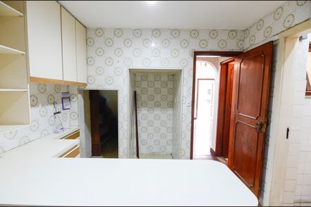 Casa à venda com 187m², 3 quartos e 2 vagasCozinha