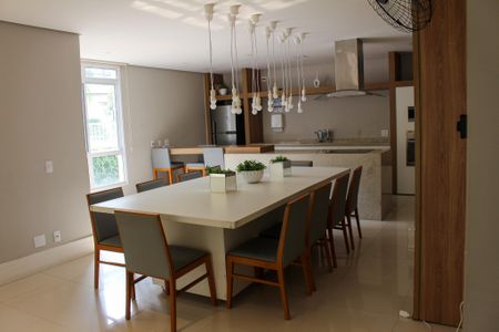 Apartamento para alugar com 74m², 2 quartos e 2 vagasÁrea comum