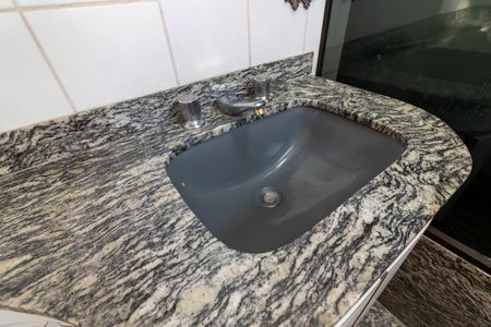 Apartamento à venda com 189m², 3 quartos e 2 vagasBanheiro da Suíte