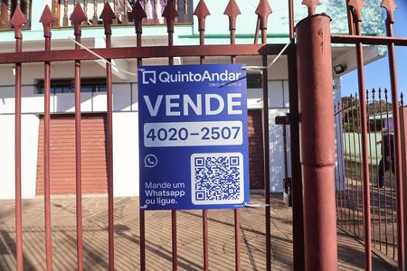 Casa à venda com 248m², 3 quartos e 2 vagasQr Code