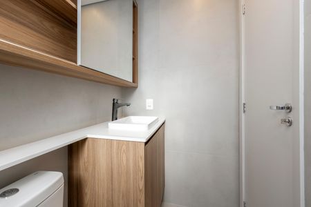 Apartamento à venda com 69m², 2 quartos e 1 vagaBanheiro da Suíte