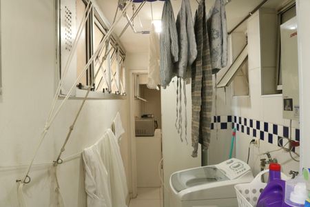 Apartamento à venda com 116m², 3 quartos e 1 vagaÁrea de Serviço