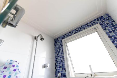 Apartamento à venda com 103m², 3 quartos e 2 vagas Apartamento à venda com 103m², 3 quartos e 2 vagasBanheiro Social