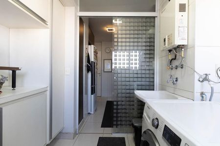 Apartamento à venda com 103m², 3 quartos e 2 vagas Apartamento à venda com 103m², 3 quartos e 2 vagasLavanderia