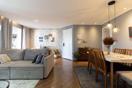 Apartamento à venda com 103m², 3 quartos e 2 vagas Apartamento à venda com 103m², 3 quartos e 2 vagasSala