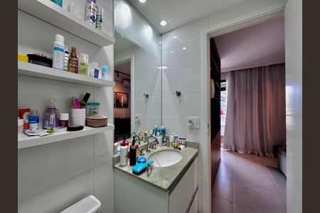 Apartamento à venda com 36m², 1 quarto e 1 vaga Apartamento à venda com 36m², 1 quarto e 1 vagaBanheiro