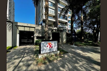 Apartamento à venda com 36m², 1 quarto e 1 vaga Apartamento à venda com 36m², 1 quarto e 1 vagaFachada