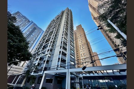 Studio à venda com 25m², 1 quarto e sem vaga Studio à venda com 25m², 1 quarto e sem vagaFachada