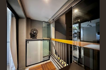 Studio à venda com 25m², 1 quarto e sem vaga Studio à venda com 25m², 1 quarto e sem vagaSacada