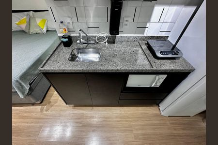 Studio à venda com 25m², 1 quarto e sem vaga Studio à venda com 25m², 1 quarto e sem vagaCozinha