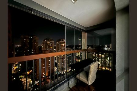 Studio à venda com 25m², 1 quarto e sem vaga Studio à venda com 25m², 1 quarto e sem vagaSacada